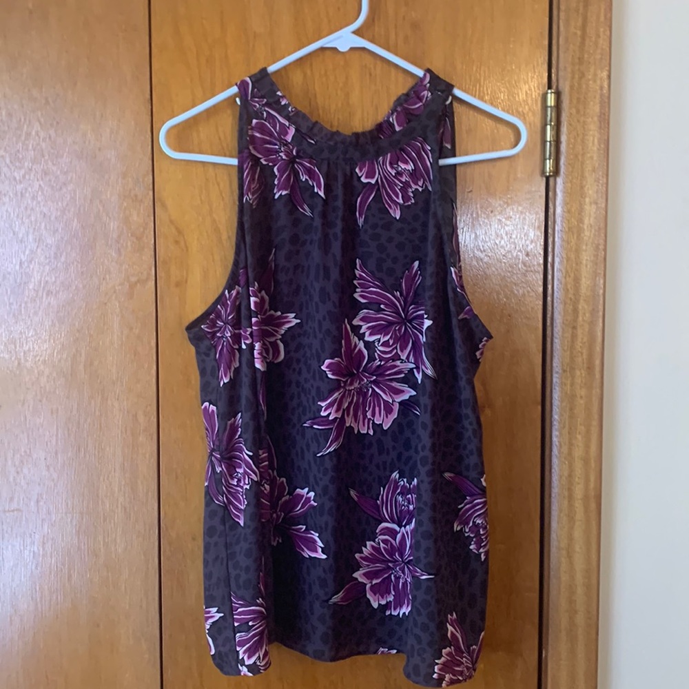Apt. 9 Sleeveless high neck top